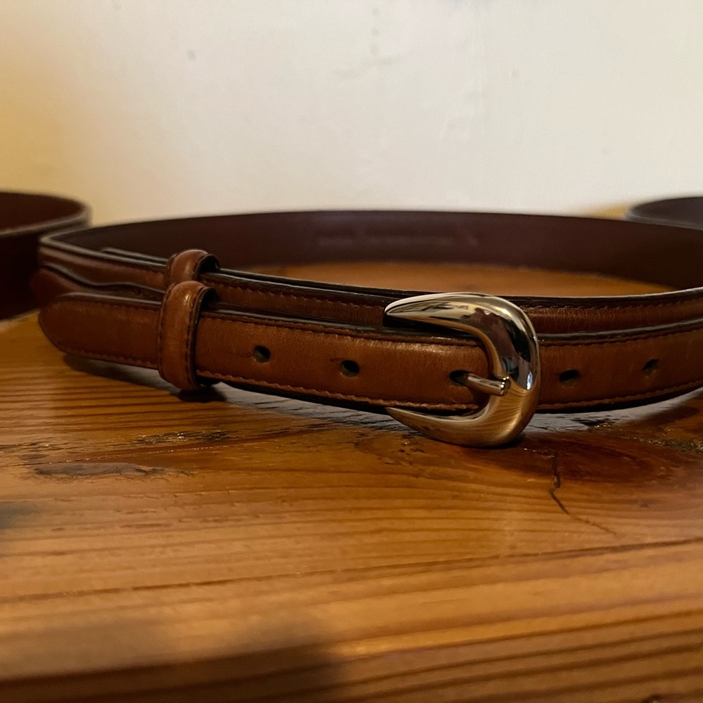 Belts - Picture 3 of 4